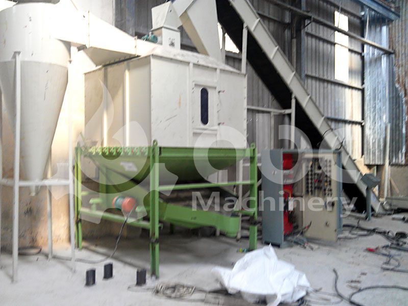 5TPH Complete Plant Of Wood Pellet Manufacturing Process In Vietnam