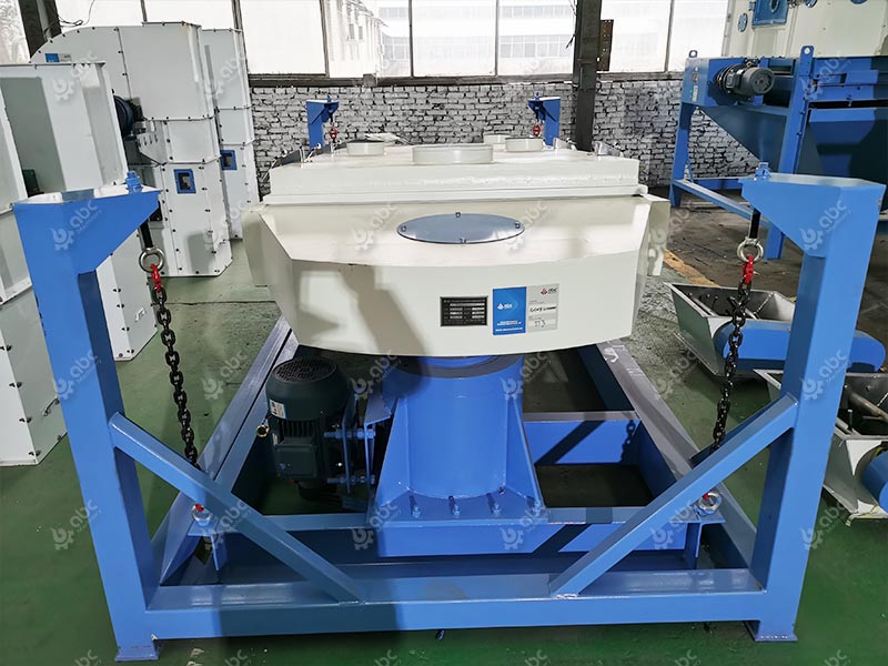 rotary screen for animal feed pellet processing