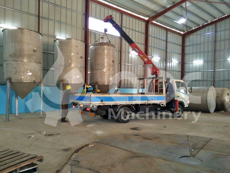 soya bean oil refinery under constraction