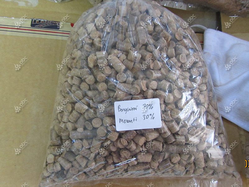 wood pellets produced by sawdust
